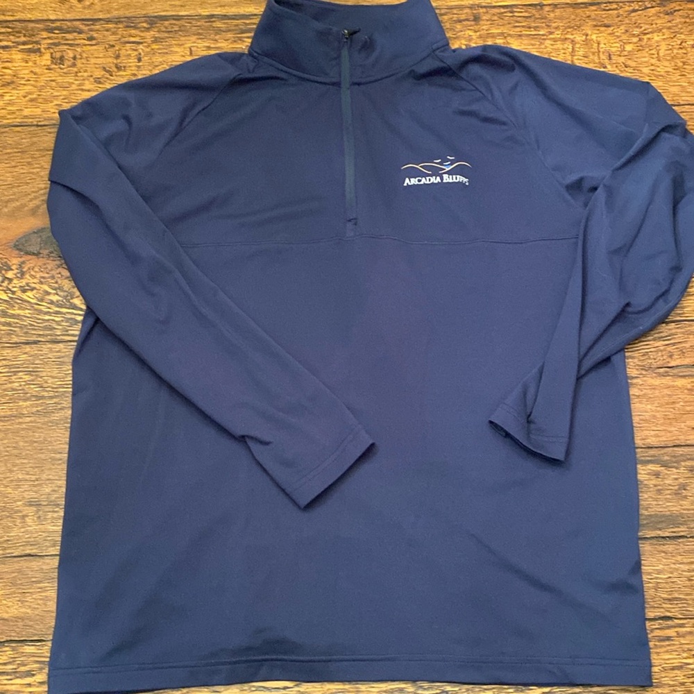 Sun mountain men’s 1/4 zip from Arcadia Bluffs